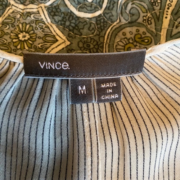 Vince Cream w/Black Variegated Stripes Tunic Blouse, Size Medium - Picture 7 of 8